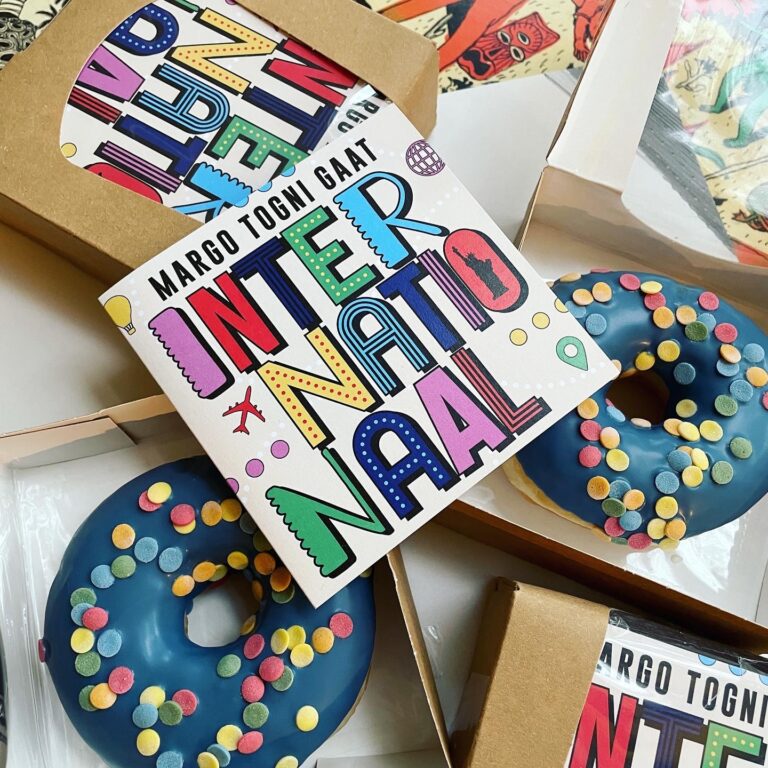 donut met logo als onderdeel van de totale merkervaring